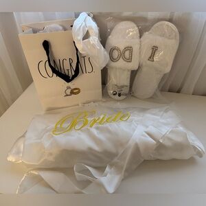 White Bride Robe and Slippers Set and gift bag